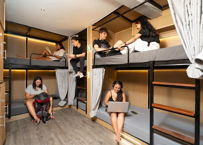 Oh - Hostal *